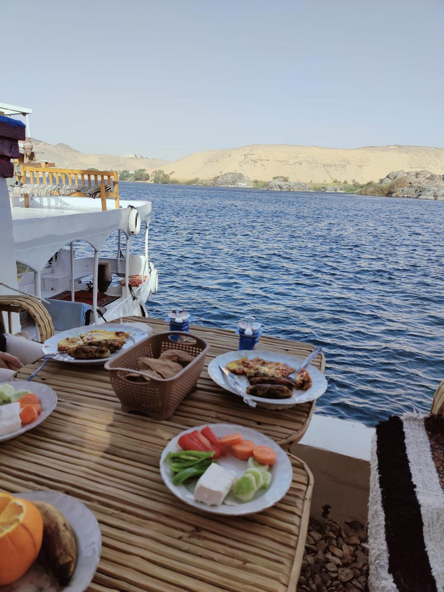 Nile Bride Hotell Aswan Eksteriør bilde